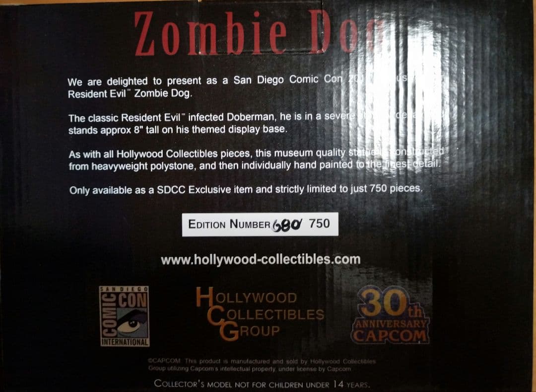 希少】バイオハザード ゾンビ犬 スタチューフィギュア 世界750体限定