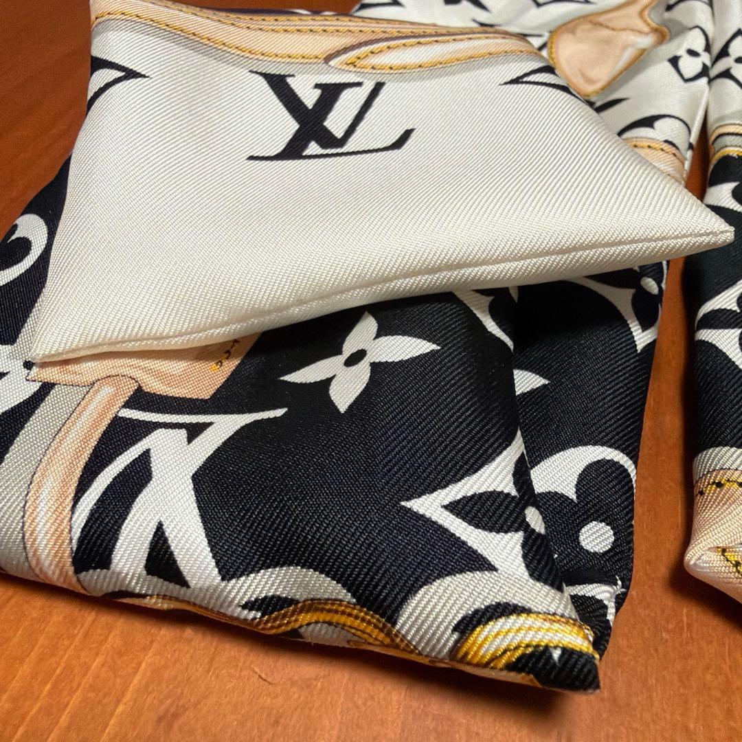 LOUIS VUITTON バンドー・モノグラム コンフィデンシャル