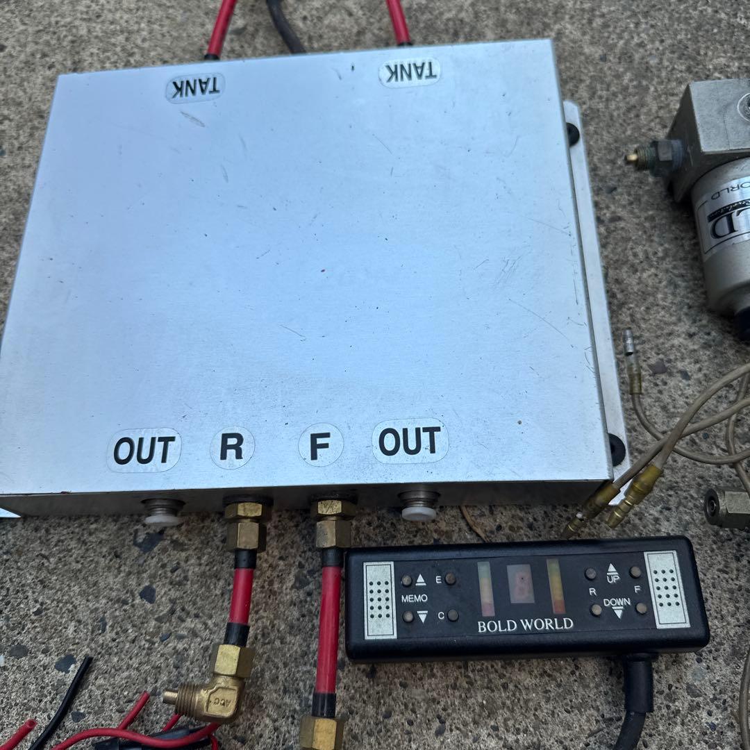 動作品 エアサス ボルドワールド 電磁弁 プレストレージ システム 電磁