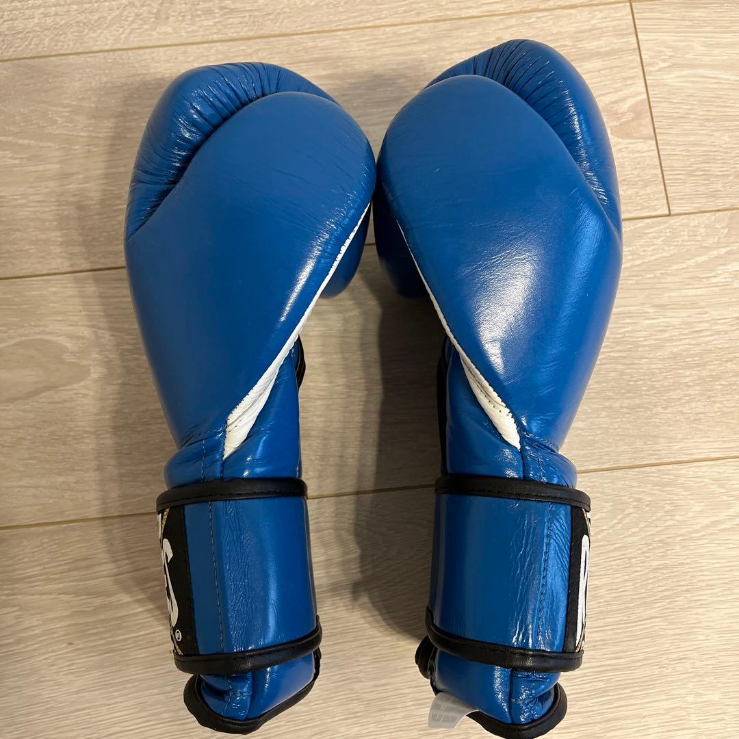 ほぼ新品】REYES ボクシンググローブ 青12Oz Winning 青 パンチング