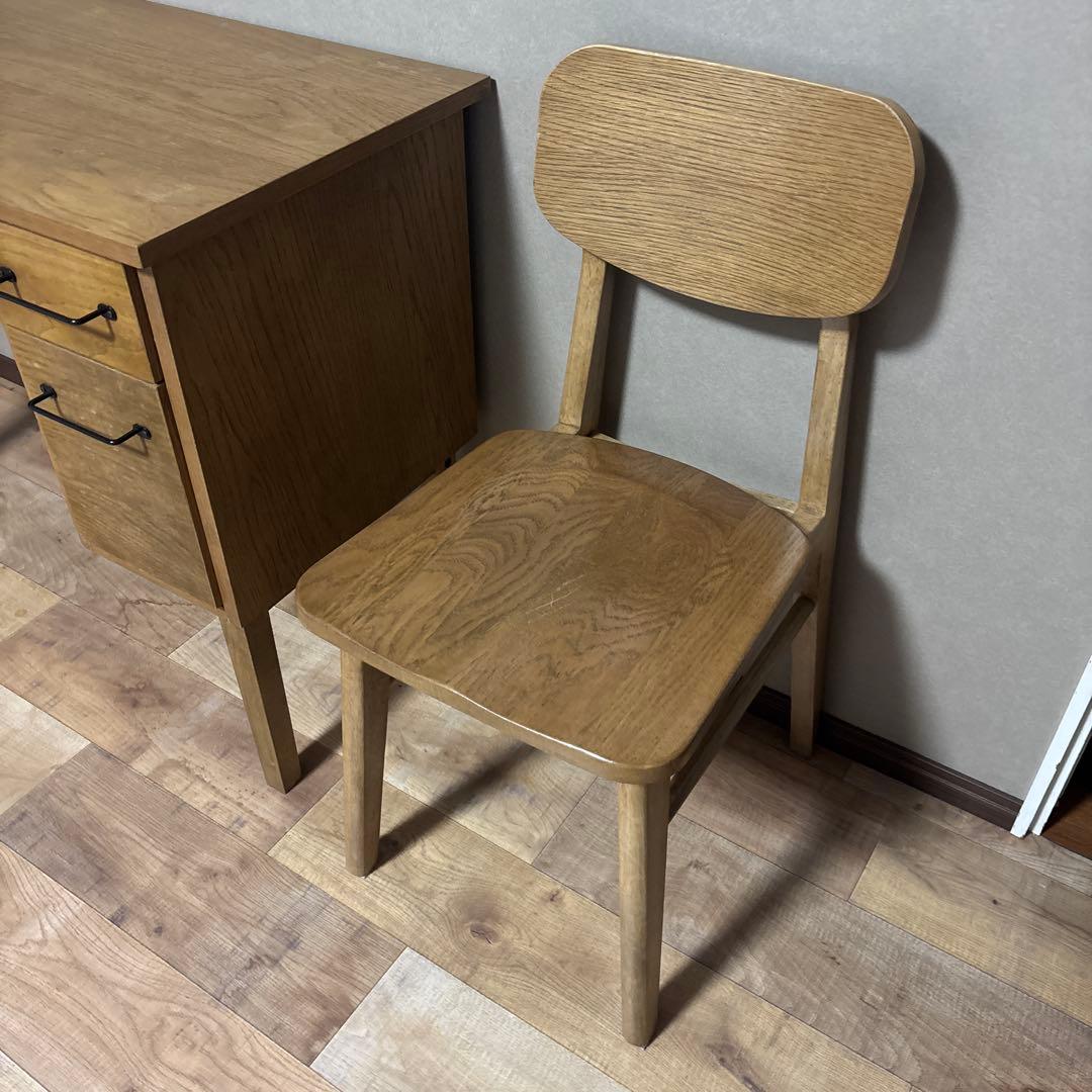 Rasicチェアー　ナチュラルウッドの木製チェア