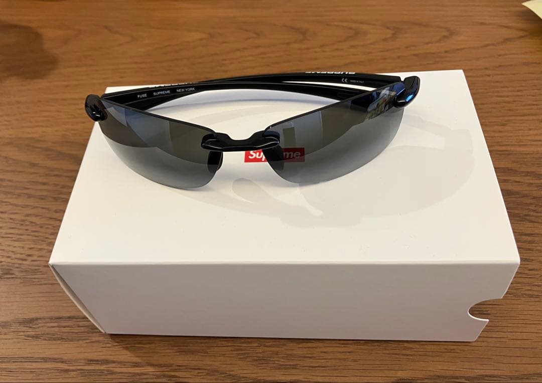 Supreme Fuse Sunglasses サングラス