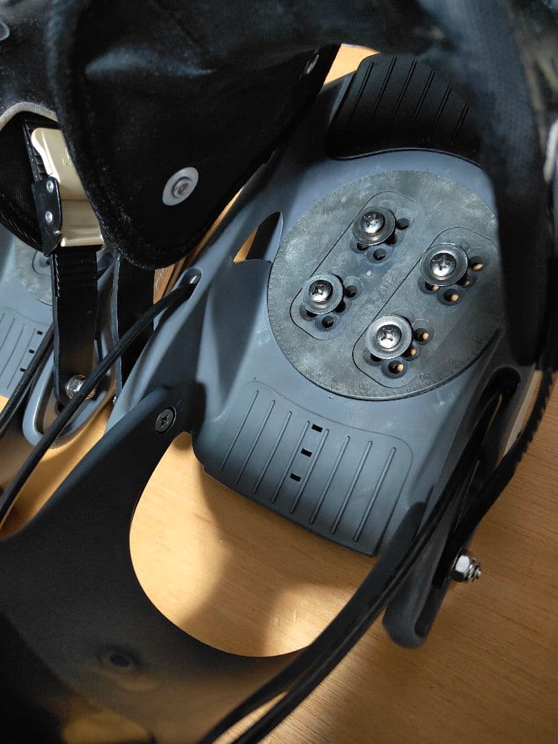 FLOW スノーボードビンディング ブラック　AMP05FS