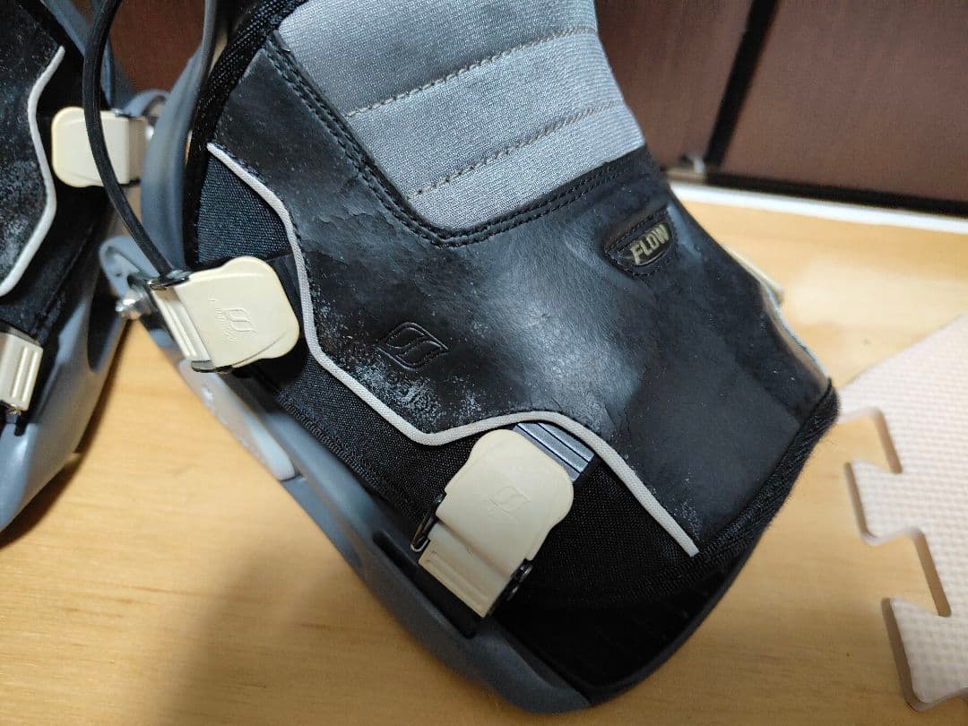 FLOW スノーボードビンディング ブラック　AMP05FS