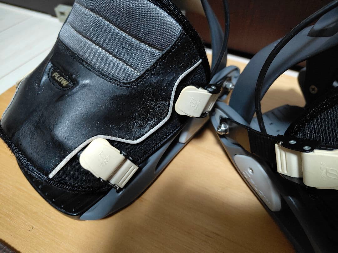 FLOW スノーボードビンディング ブラック　AMP05FS