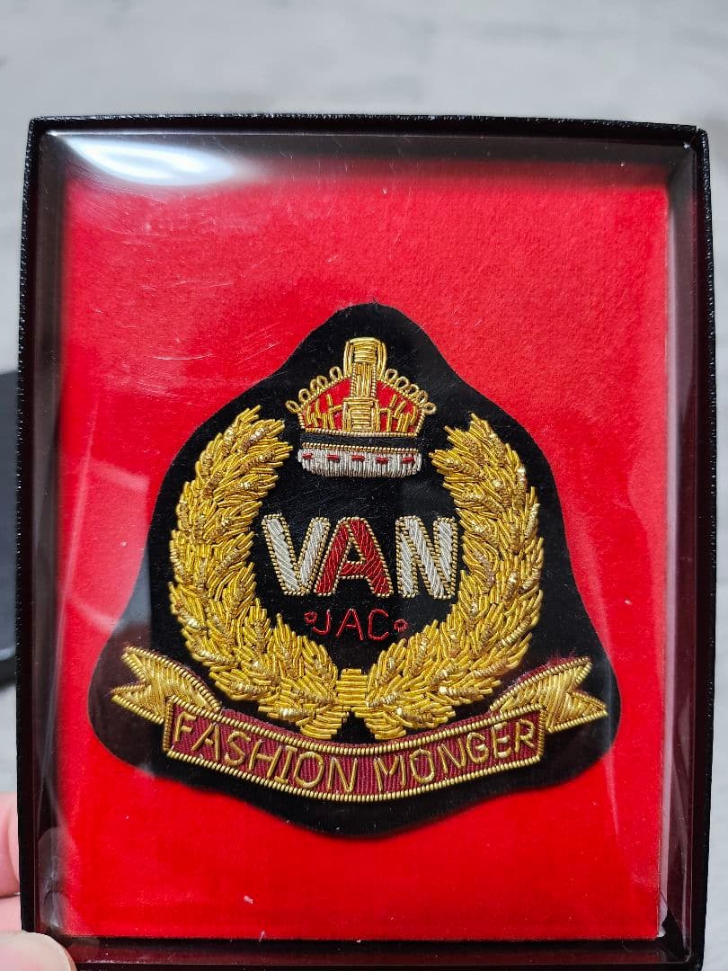 VAN 刺繍エンブレム オリジナルボックス付き