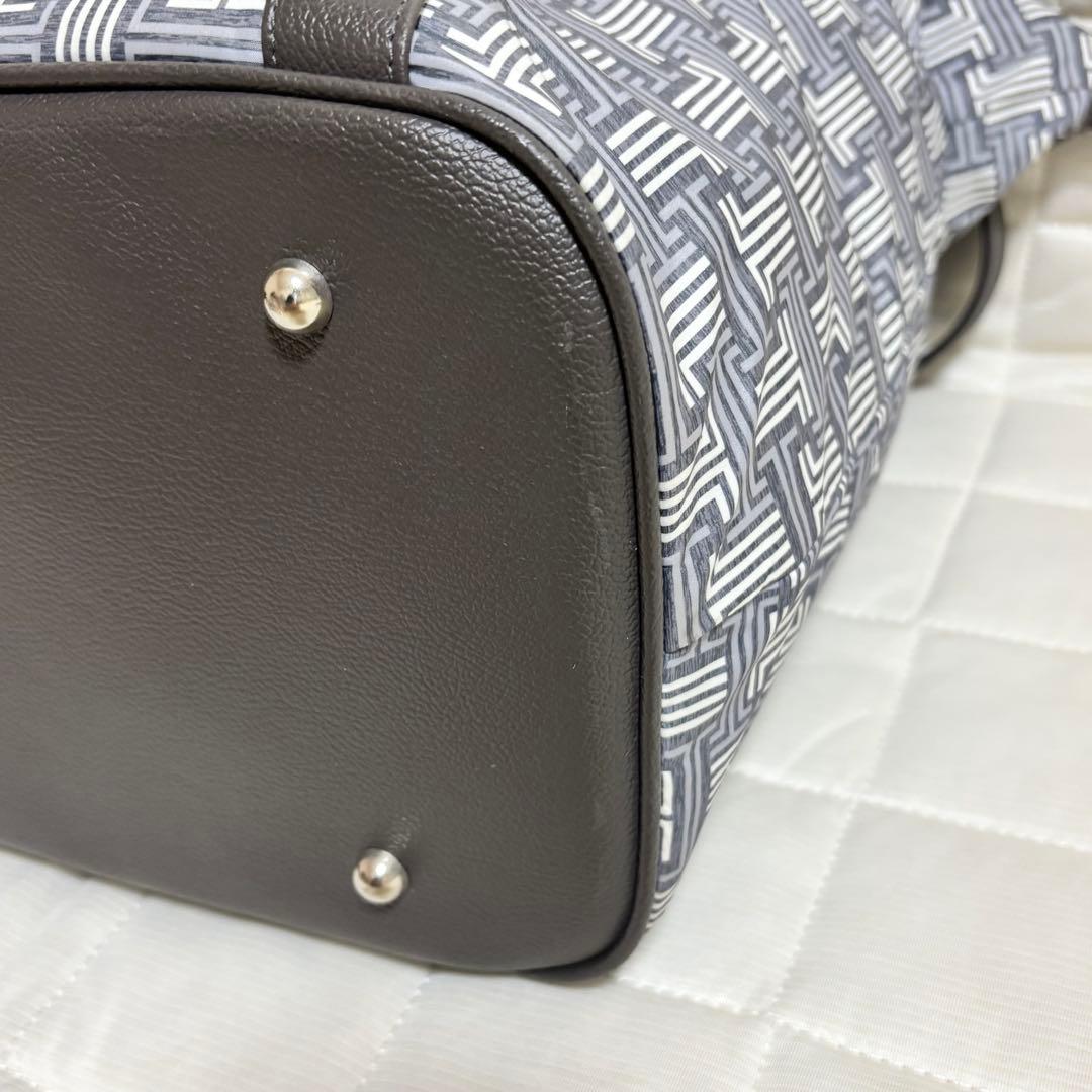 美品☆完売品　LANVIN SPORTゴルフ　ボストンバッグ　大容量