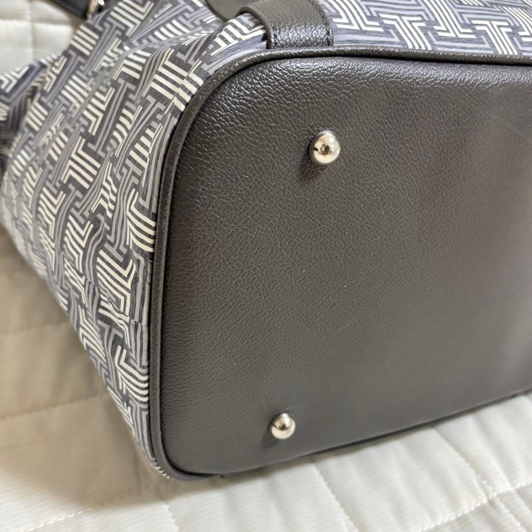 美品☆完売品　LANVIN SPORTゴルフ　ボストンバッグ　大容量