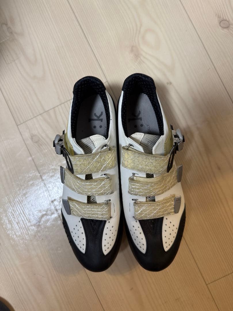 Fizik 自転車用シューズ ホワイト/ブラック ベルクロ EU 43