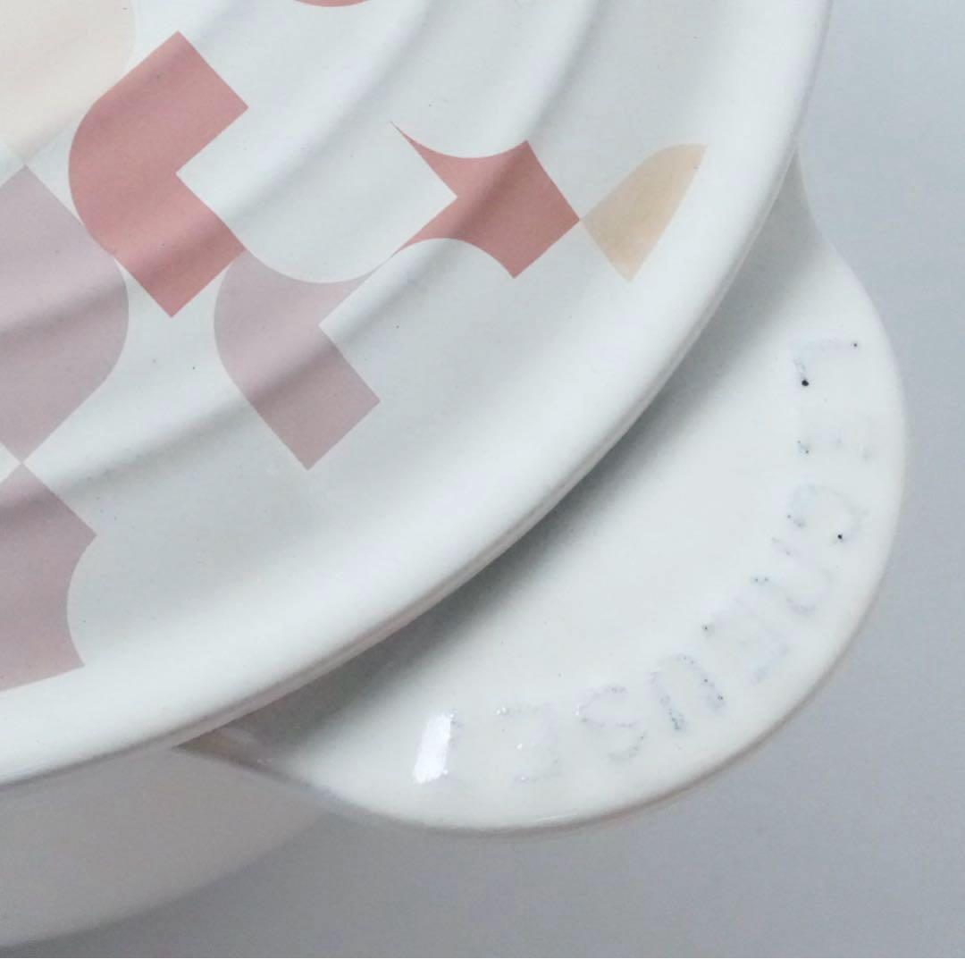 美品】LE CREUSET ココット エブリィ ペタル ホワイト18cm - メルカリ