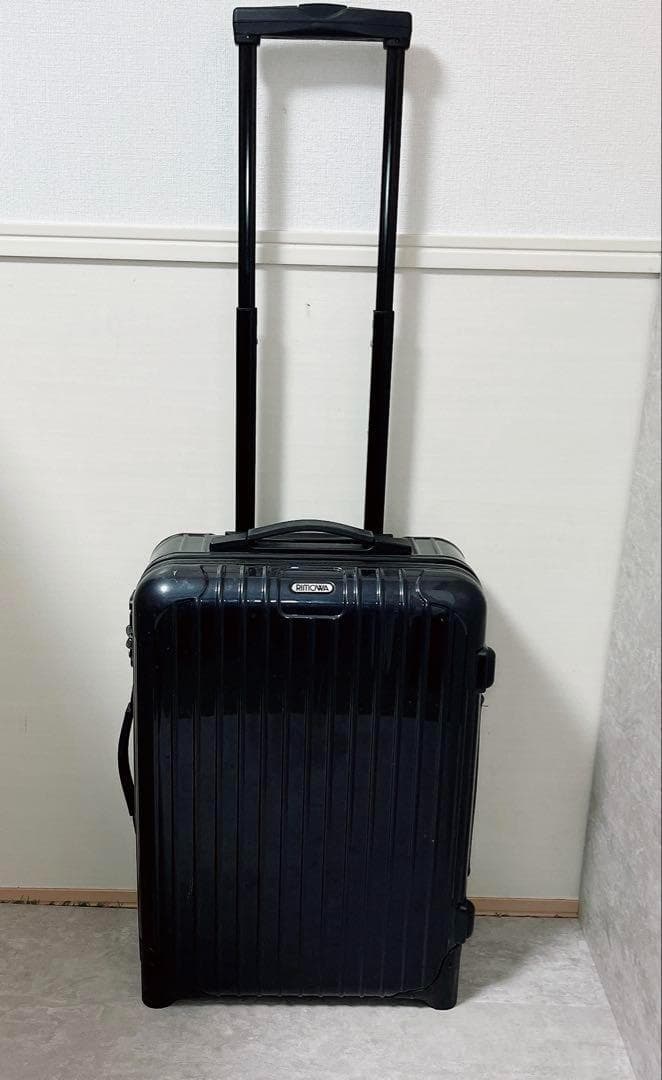 RIMOWA リモワ　サルサ　857.52　2輪　35L 機内持込可能