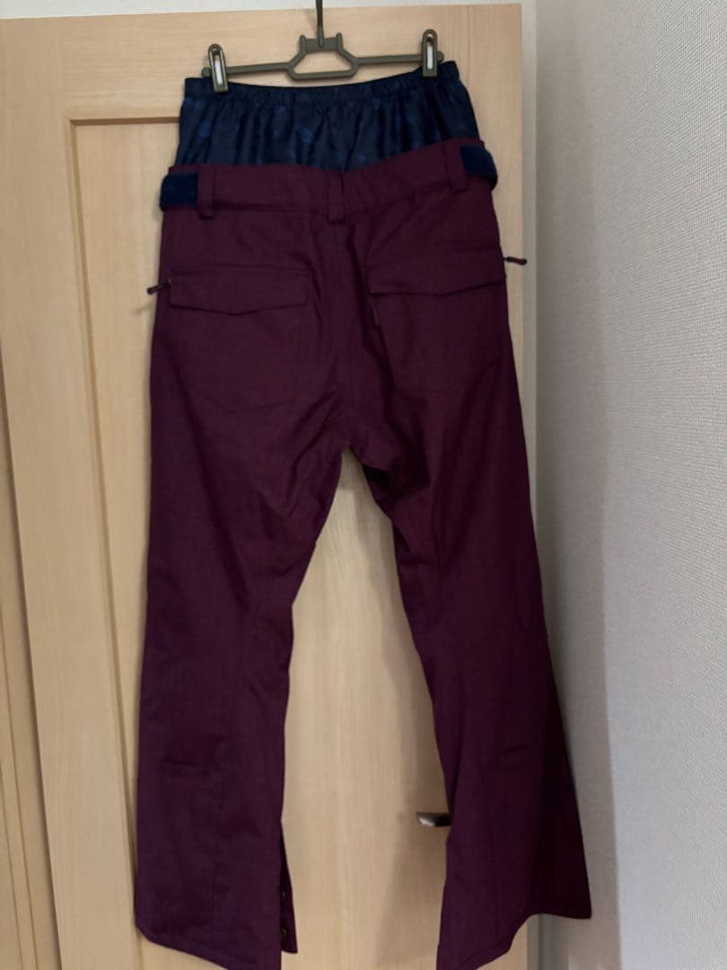 美品　PONTAPESポンタペス　スノボ　上下セット　ジャケットパンツ　宇宙柄L