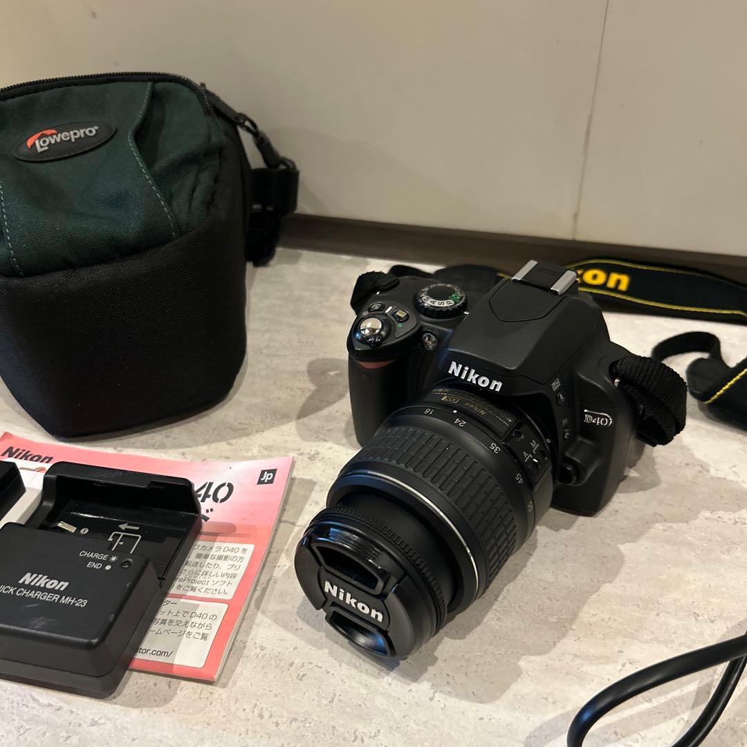 Nikon デジタル一眼レフカメラ　D40 美品