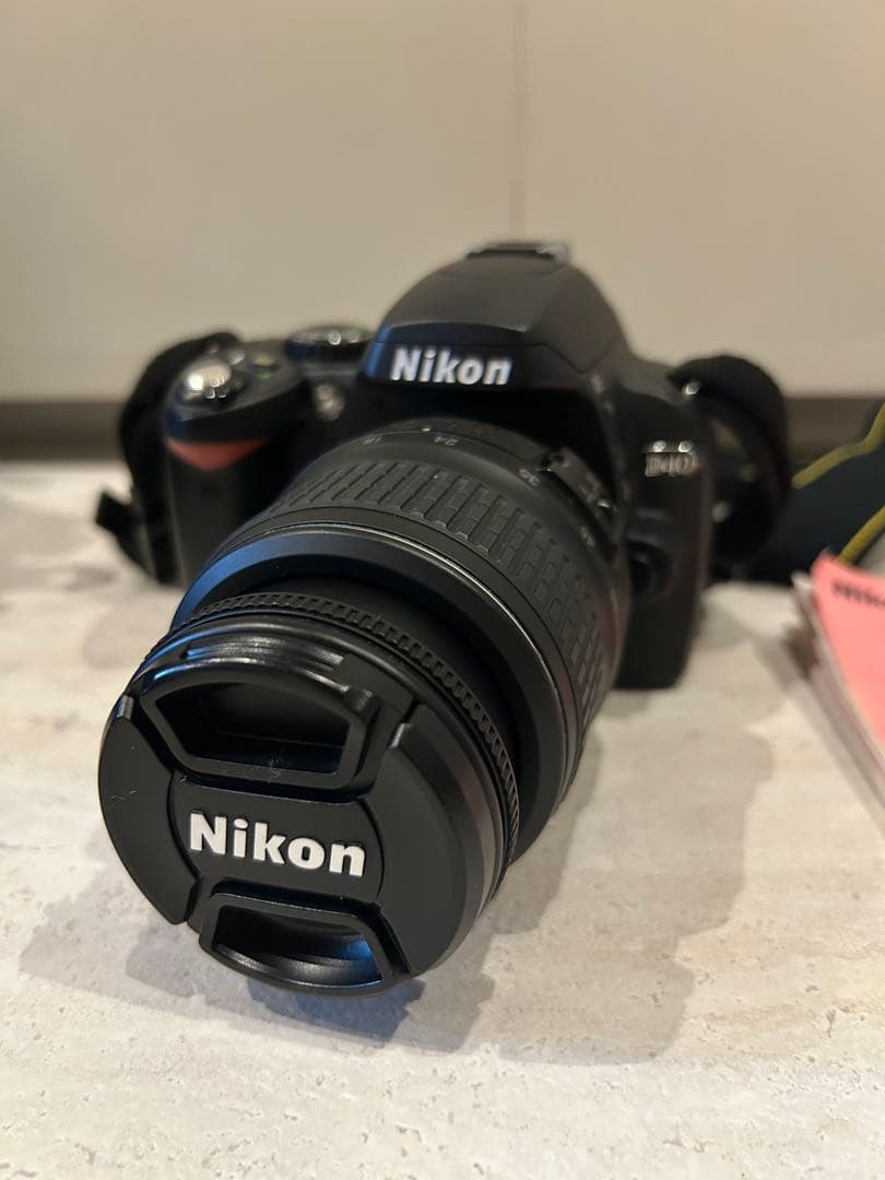 Nikon デジタル一眼レフカメラ　D40 美品