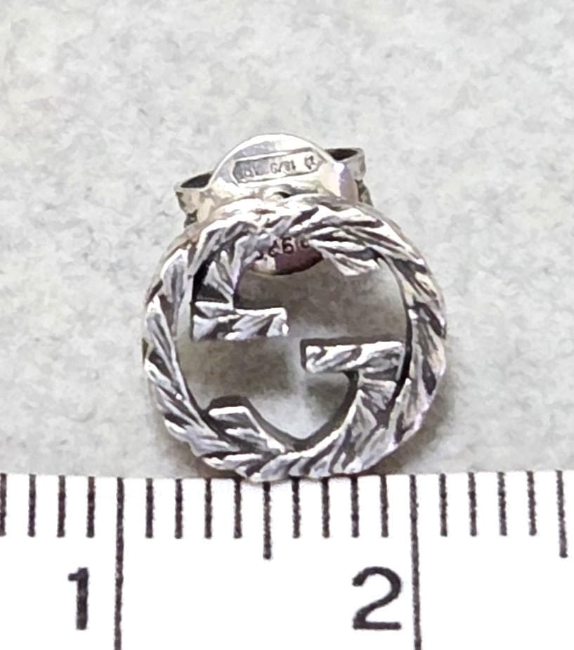 Gucciグッチ　インターロッキングダブルG　S925ピアス　片耳用　43010