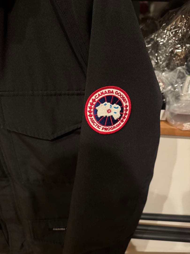 豆*福様 美品　カナダグース ダウンジャケット　 カムループス　黒ブラック　サイ