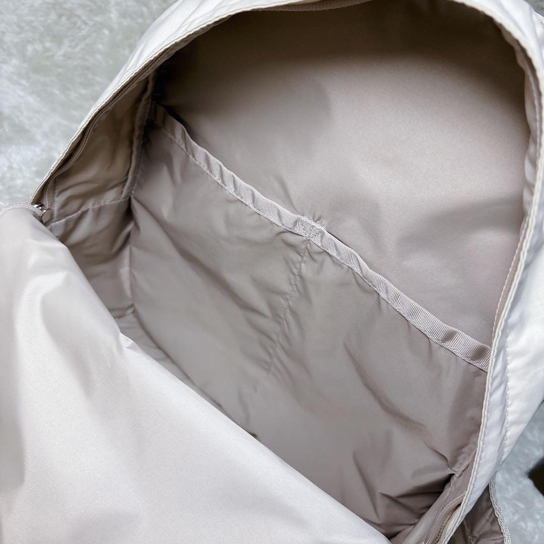 未使用品 LeSportsac リュック バッグパック ナイロン A4対応 白系