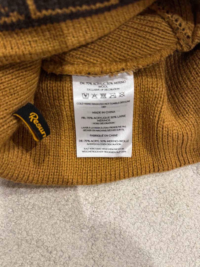 新品レザレクションResurrection ロゴモノグラムニットビーニーニット帽