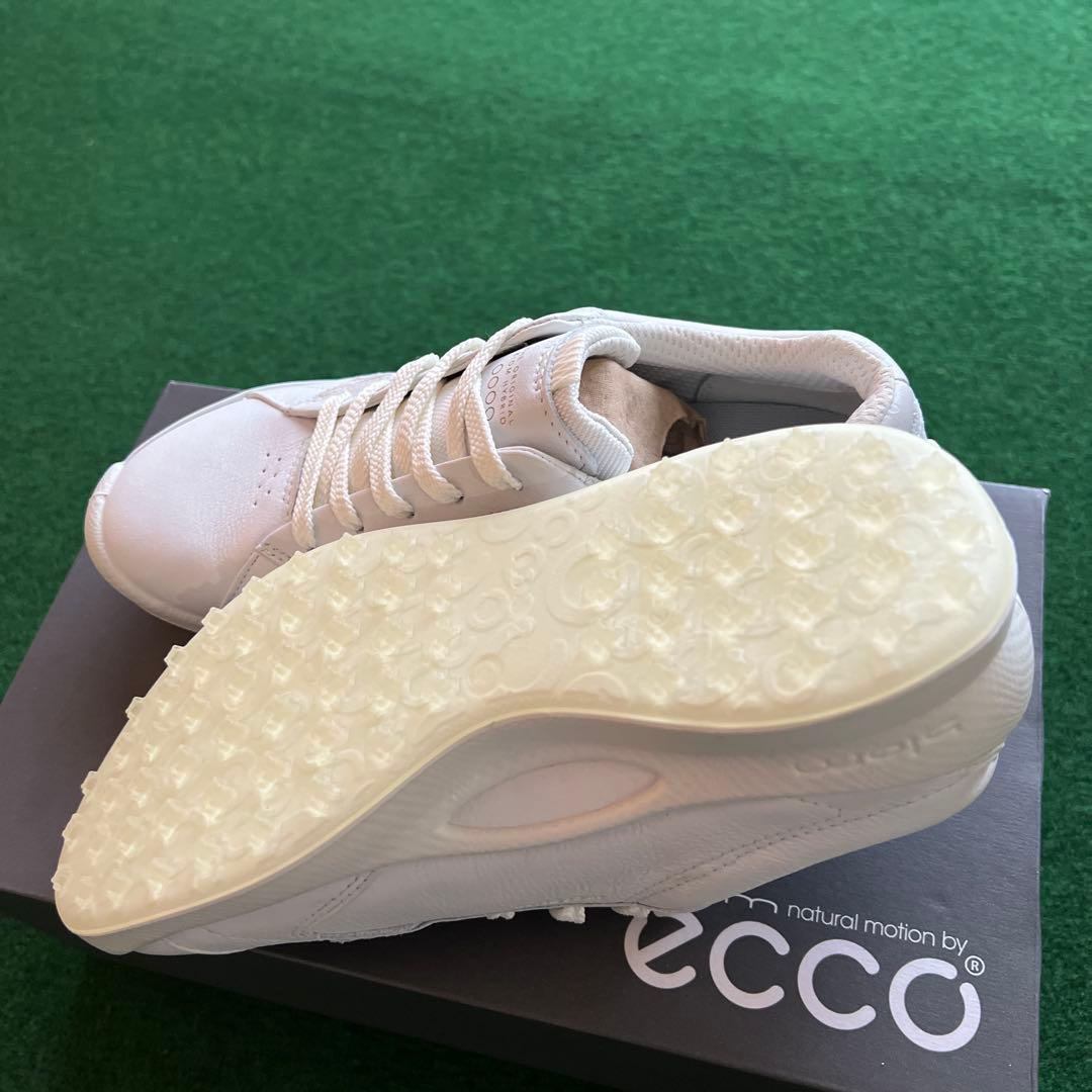 値下げします。ECCO レディースゴルフシューズ23.5
