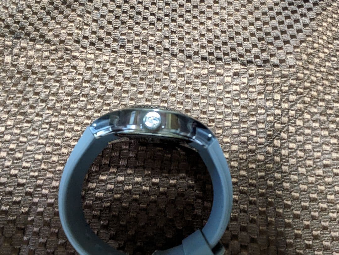 GUCCI時計SYNC グレー箱付き