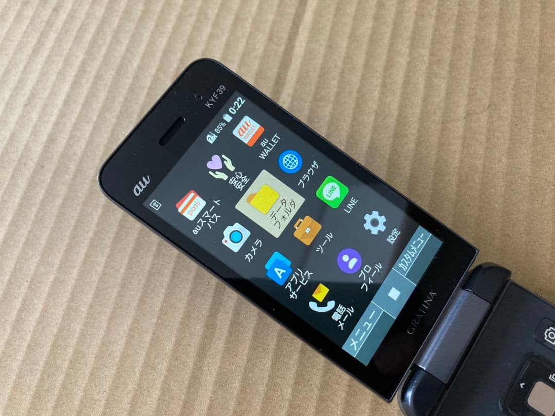 G347 GRATINA 4G KYF39 SIMフリー ガラホ povo - メルカリ