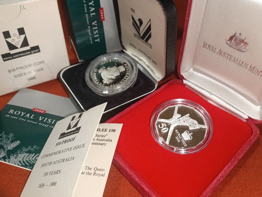 k*i様 希少 オーストラリア記念銀貨2種＆純銀製ビンテージ ベル型