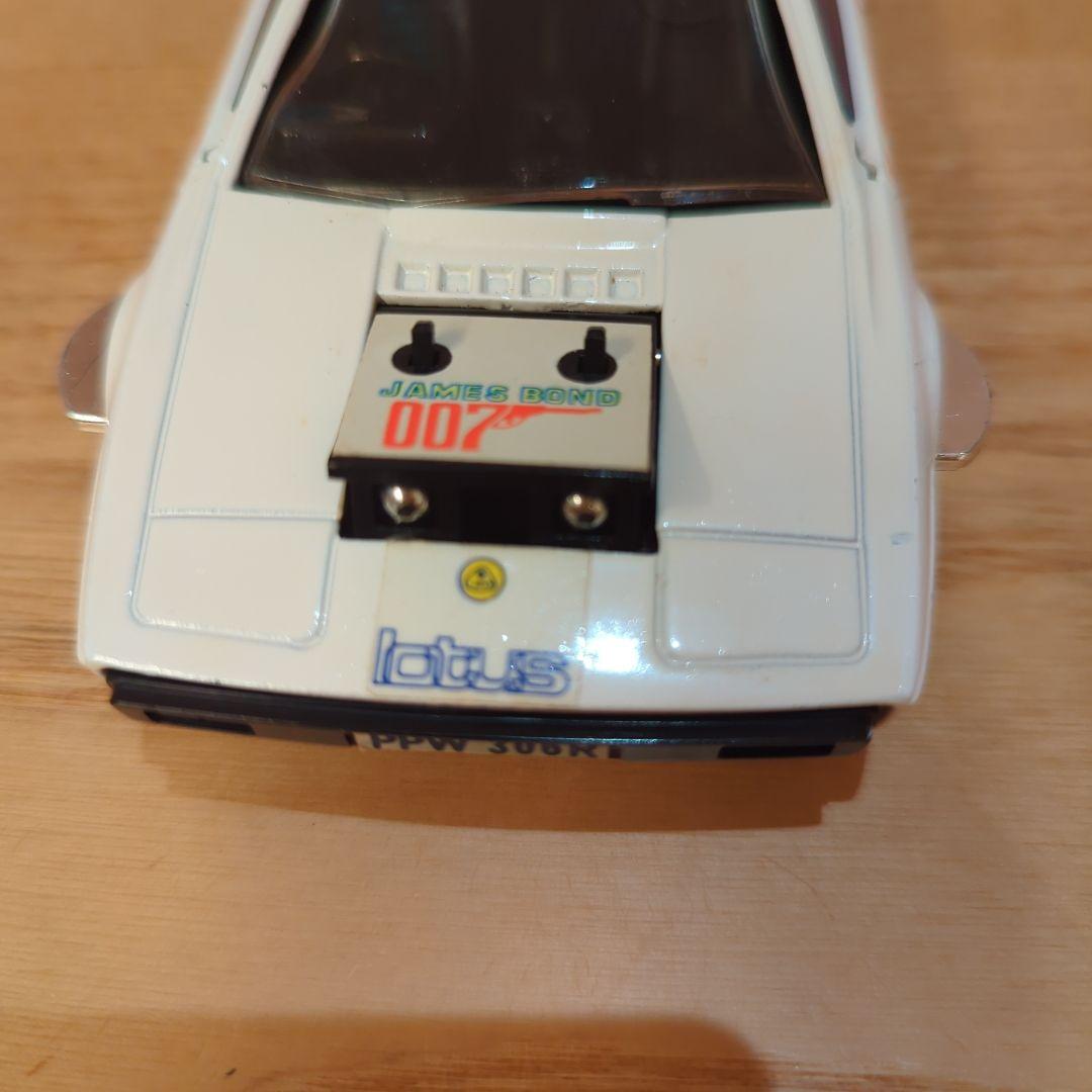 エーダイグリップ　007　ロータスエスプリ