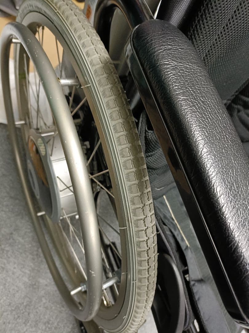 ヤマハ製　電動車いす