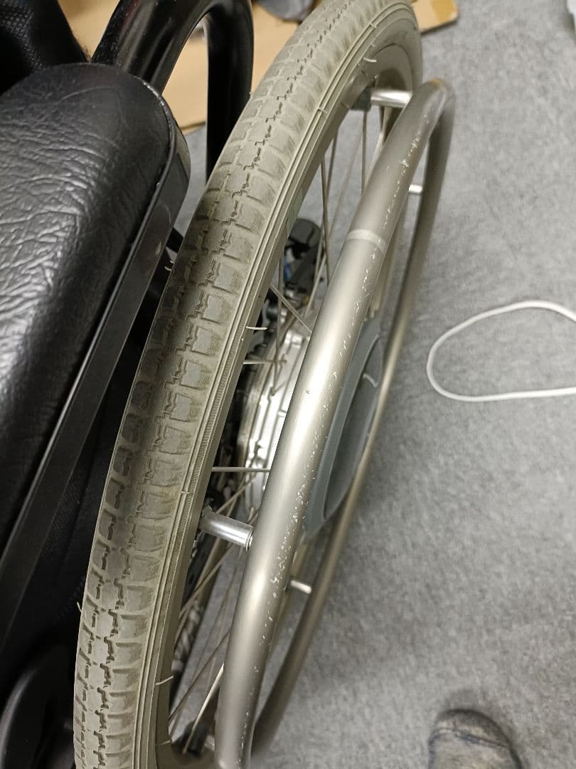 ヤマハ製　電動車いす