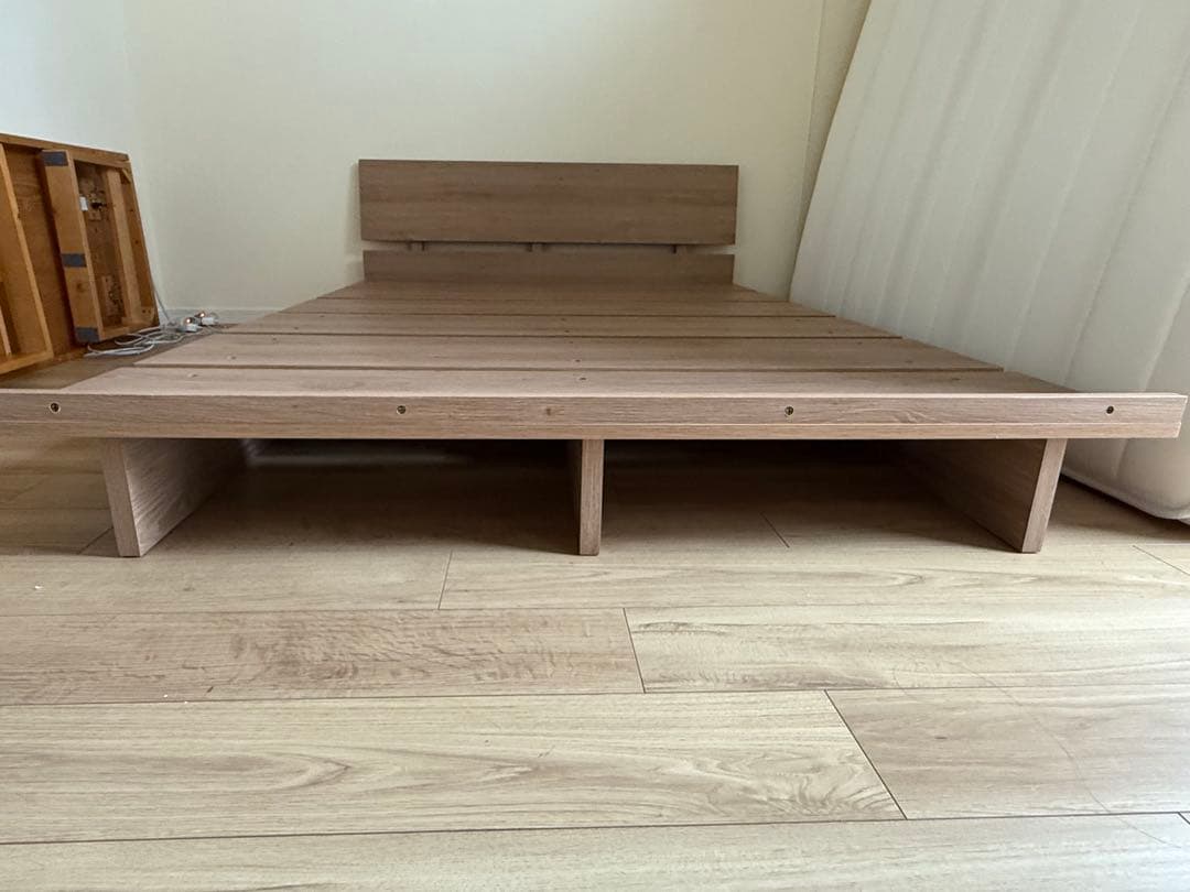 【だだだ】LOWYAベッドフレーム シャビーナチュラル セミダブル