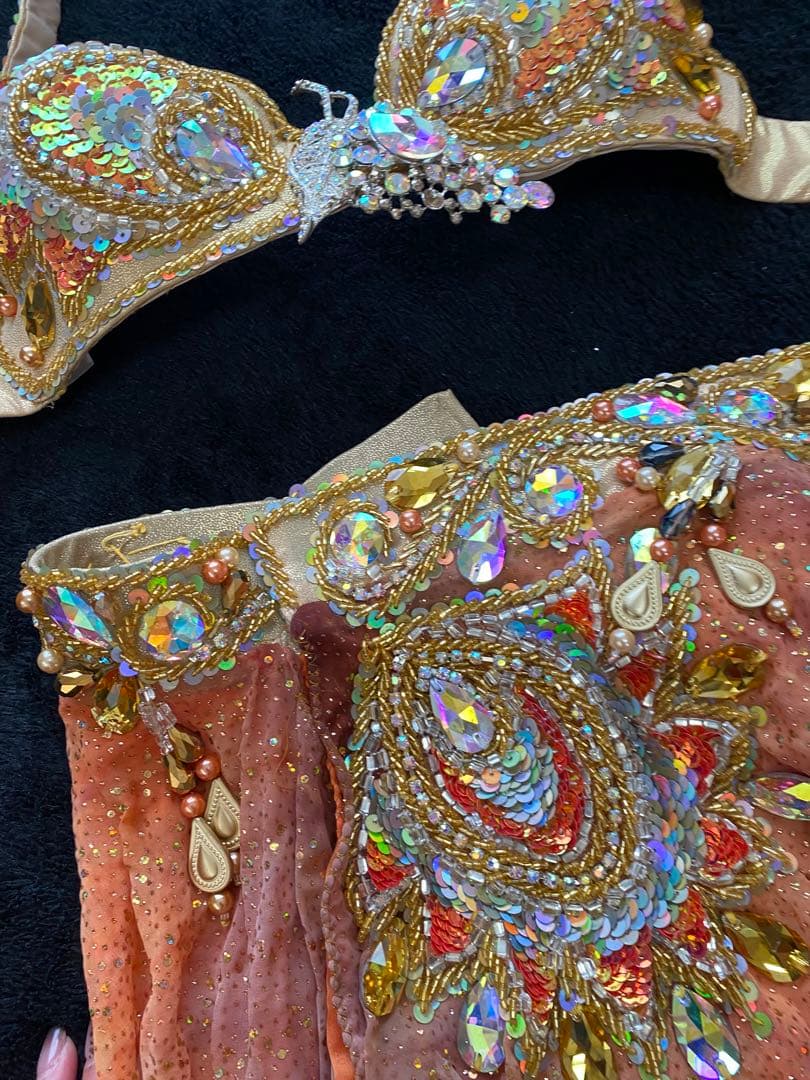 ハナン　Hanan ベリーダンス セットアップ 豪華装飾　衣装