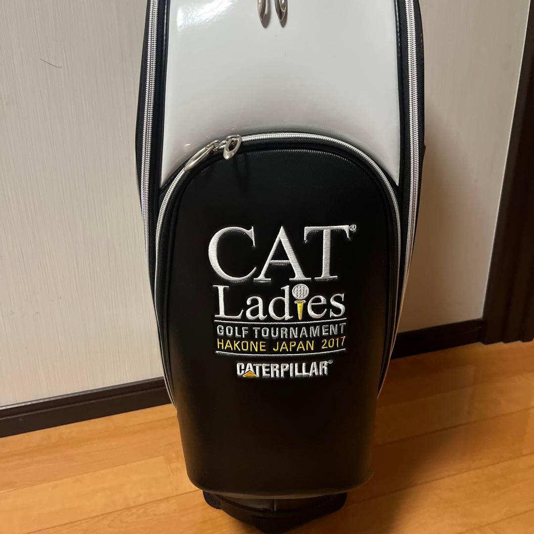 キャタピラー　2017キャットレディース限定ゴルフバック