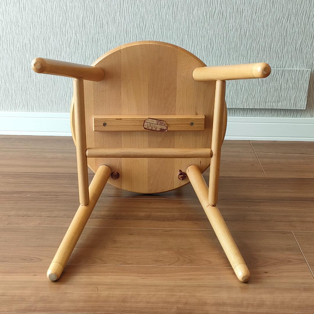 コイズミ　KOIZUMI　木製椅子　丸形　天然木　ダイニングチェア