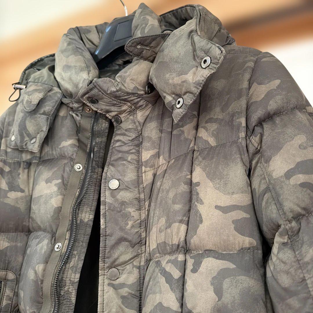 タトラス 迷彩柄フード付きダウンジャケット - メルカリ