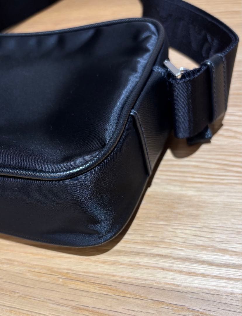 【美品】PRADA プラダ ショルダーバッグ　2VH144 メッセンジャーバッグ