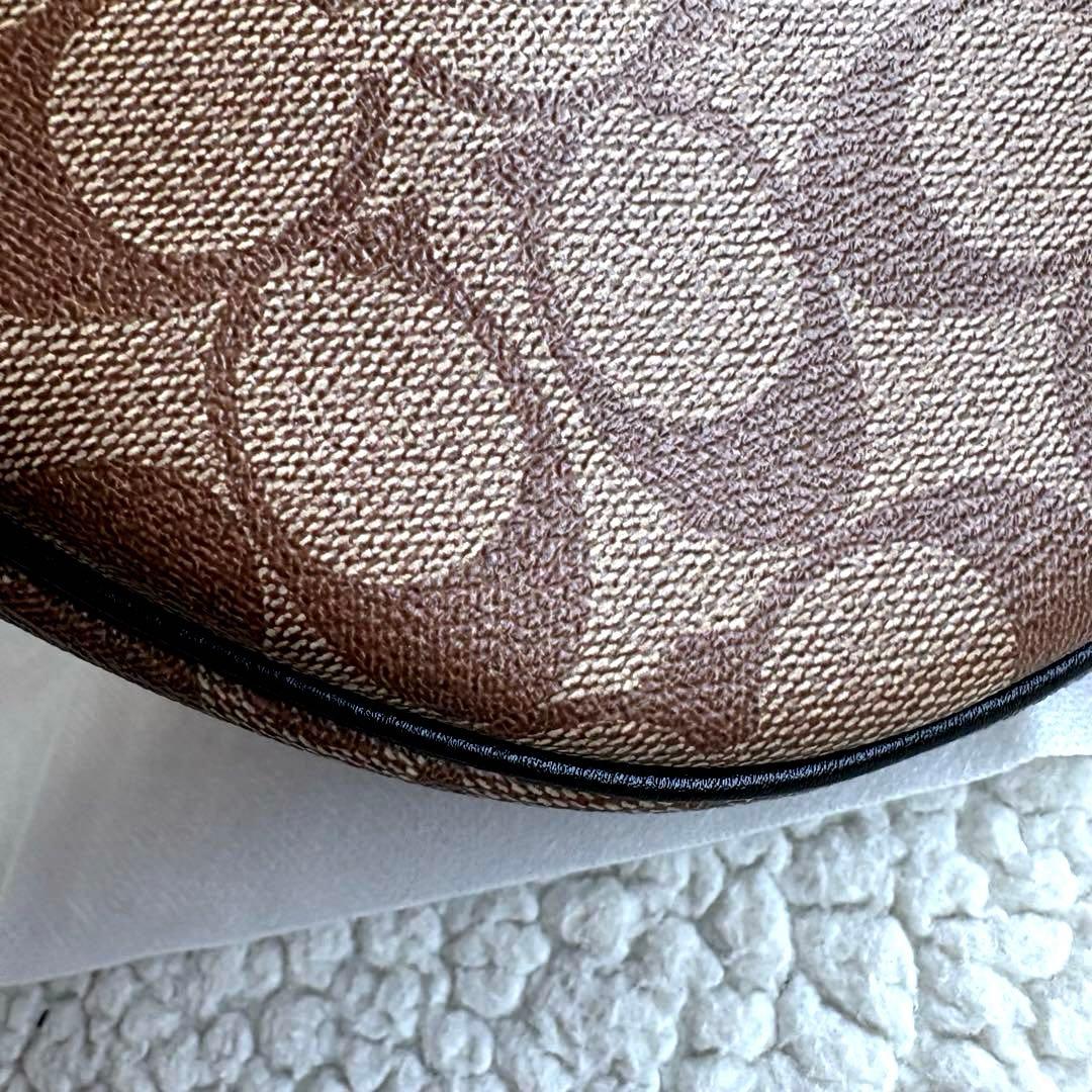 未使用級　COACH×Chelsea 限定コラボ ボディバッグ レザー PVC