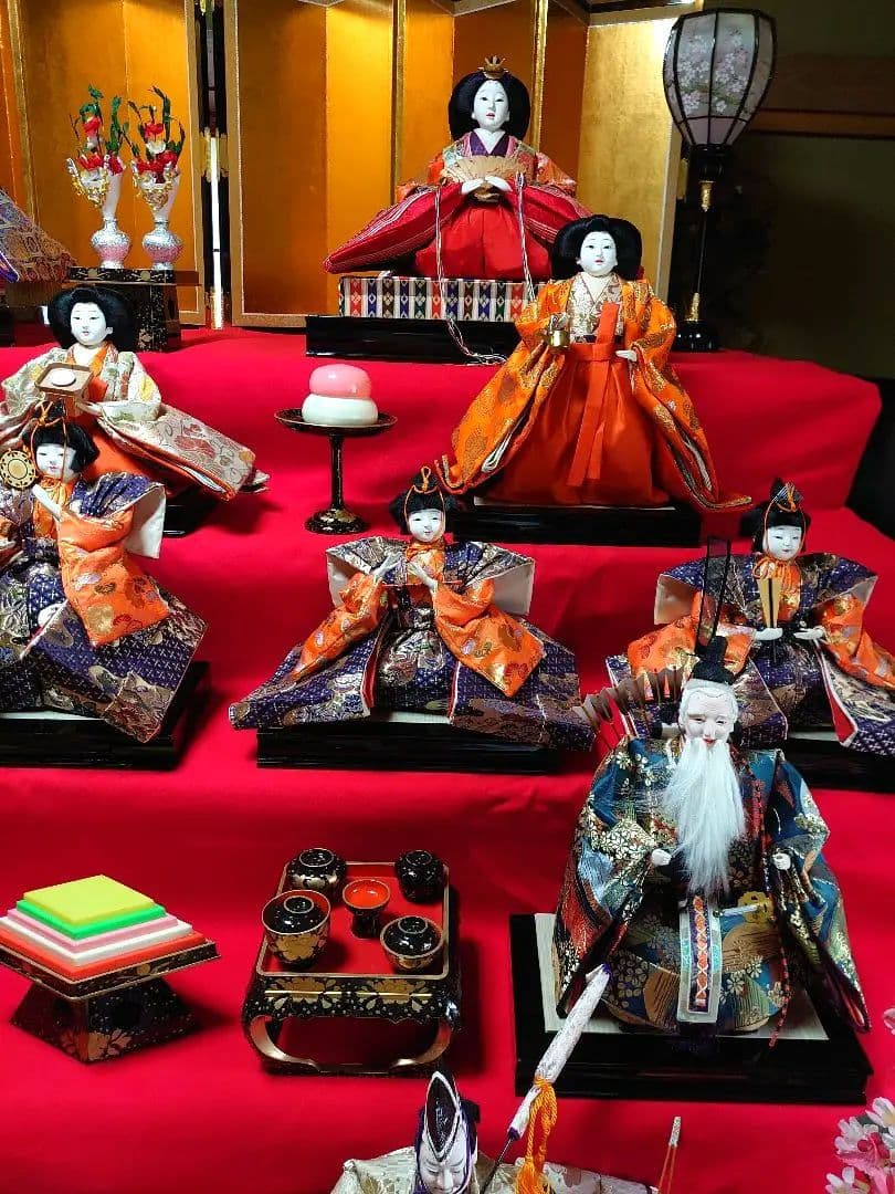 豪華！特大！雛人形 七段飾り 60号 幅190㎝×奥行210㎝