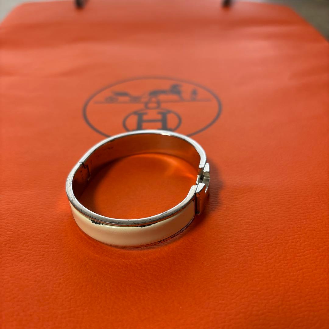 HERMES バングル ホワイト・シルバー ※おまけ HERMES手提げ紙袋 HERMES