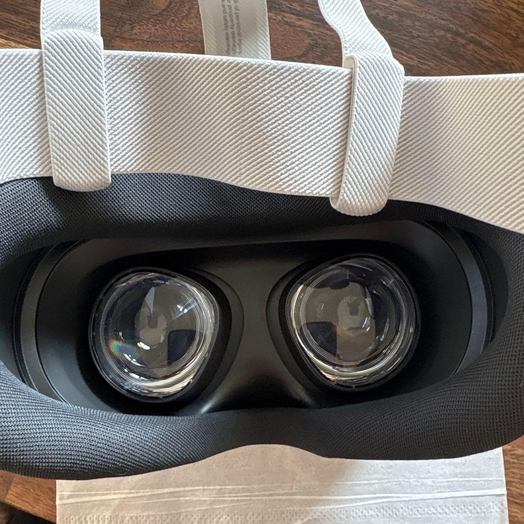 a*i様  Quest 3 VRヘッドセット
