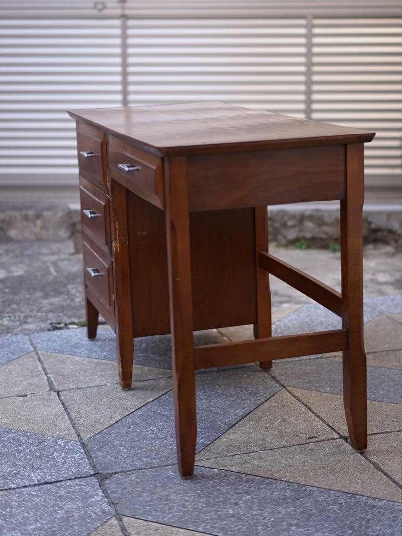 B.P.John Furniture vintage 片袖デスク　1967年製