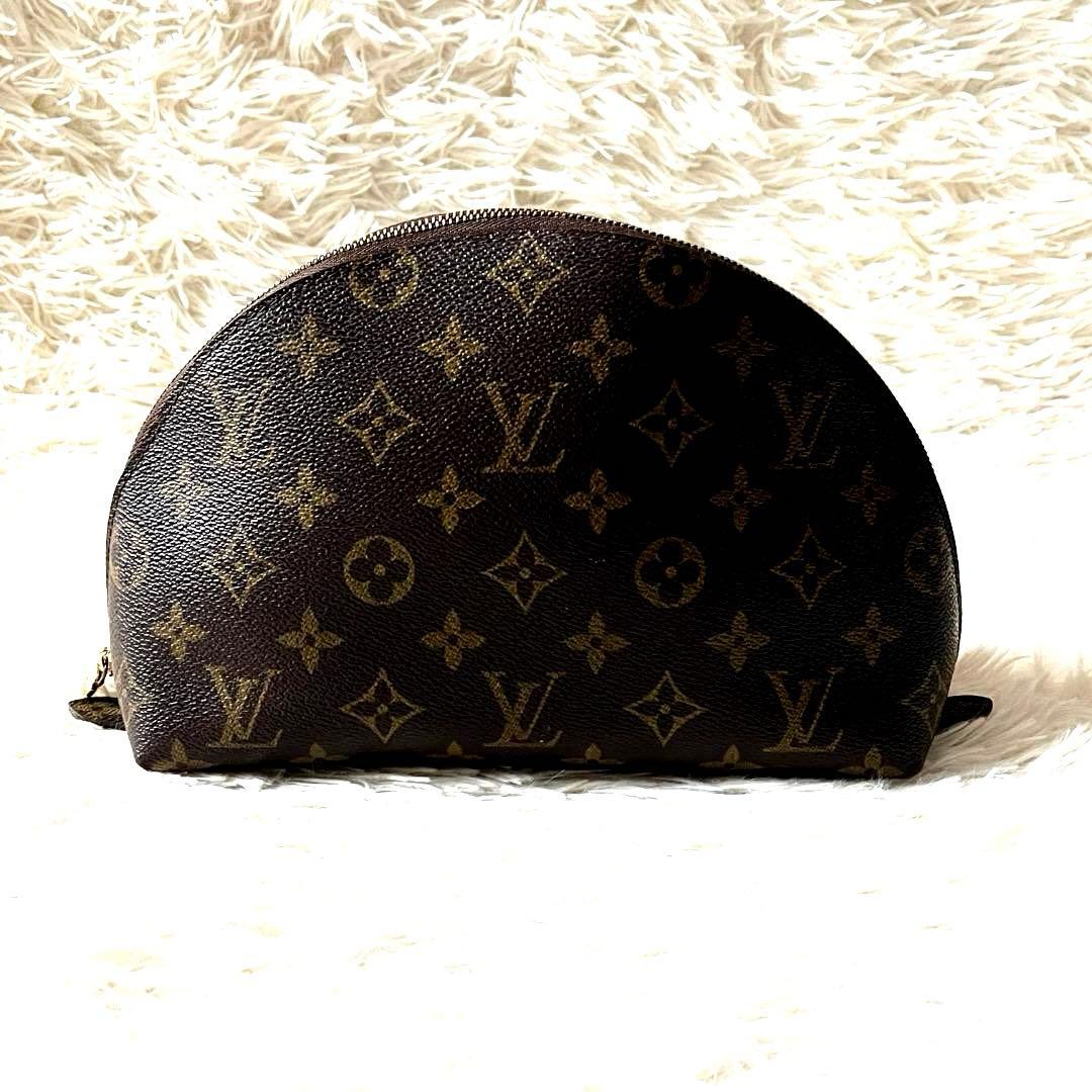 美品　ルイヴィトン モノグラム 大きめサイズ　ポーチ ドゥミロンド ベタ除去済み