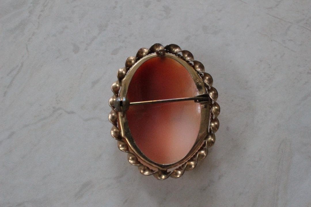 【E】アンティークシェルカメオブローチ