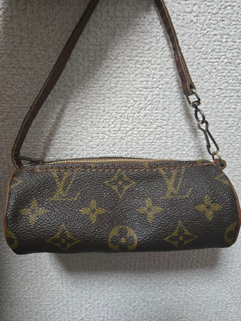 Louis Vuitton モノグラム ポーチ　パピヨン