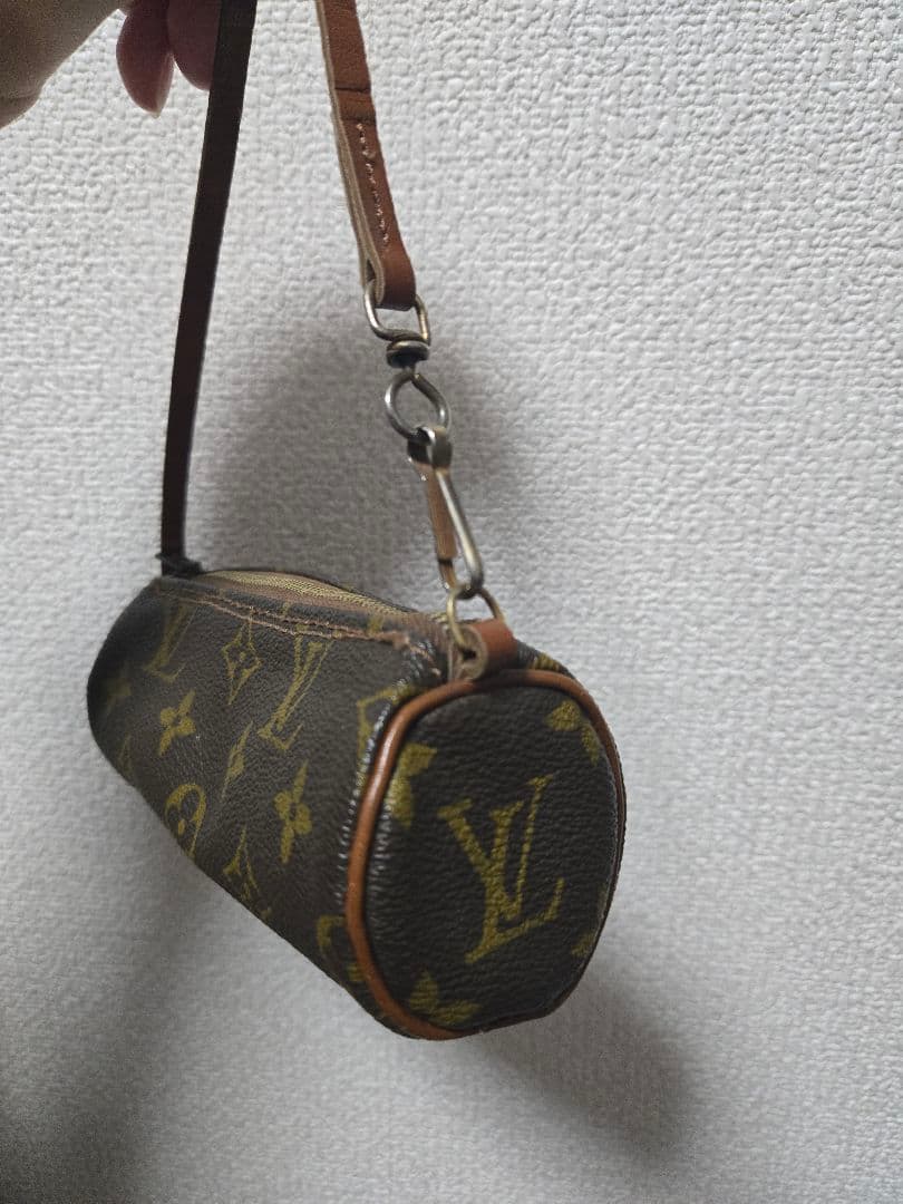Louis Vuitton モノグラム ポーチ　パピヨン