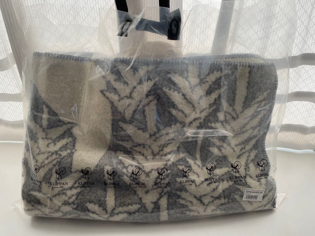 あ*ぺ様 KLIPPANクリッパン ミナペルホネン ウールブランケット✨グレー✖