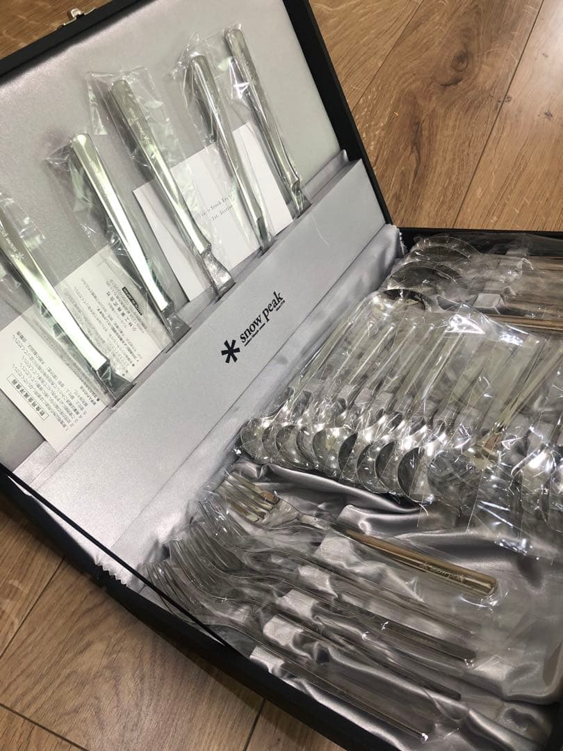 snow peak カトラリー スノーピーク 株式 上場記念 東証 株主 燕三条