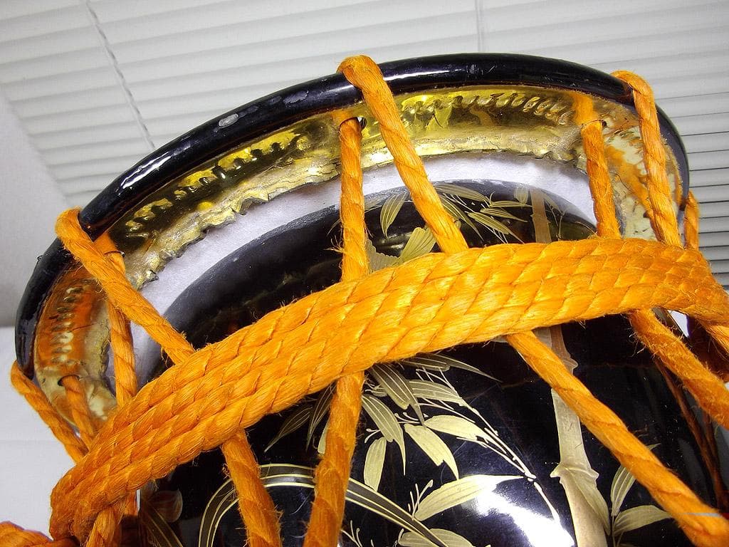 和太鼓 締め太鼓 締太鼓 金蒔絵 本皮