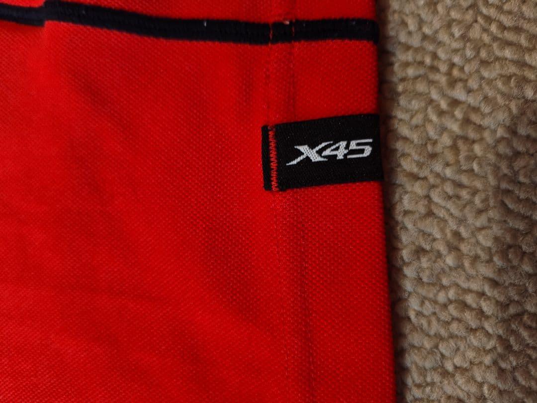 phiten　赤黒グレーシャツ３枚　デサントコラボ　ジップアップ