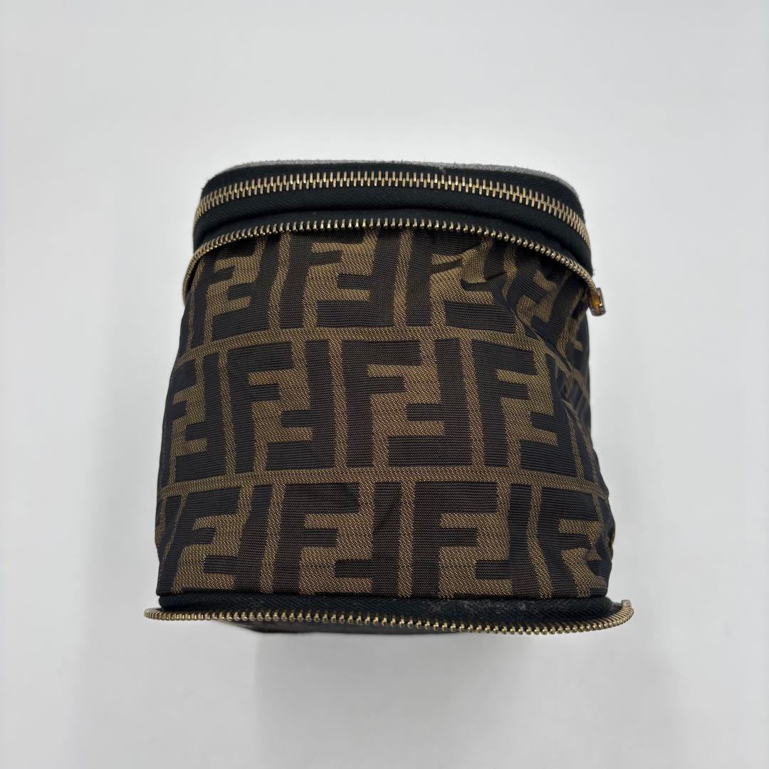 FENDIフェンディ ズッカ柄 バニティバッグ キャンバス ポーチ 折り畳み可