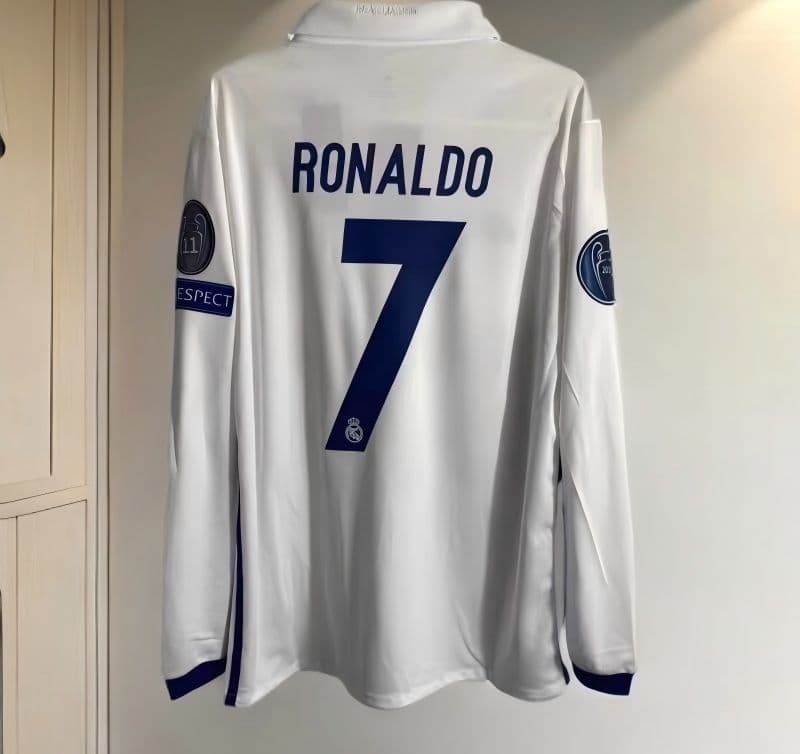 16-17 レアル・マドリード ロナウド 背番号7 長袖 シャツ - メルカリ